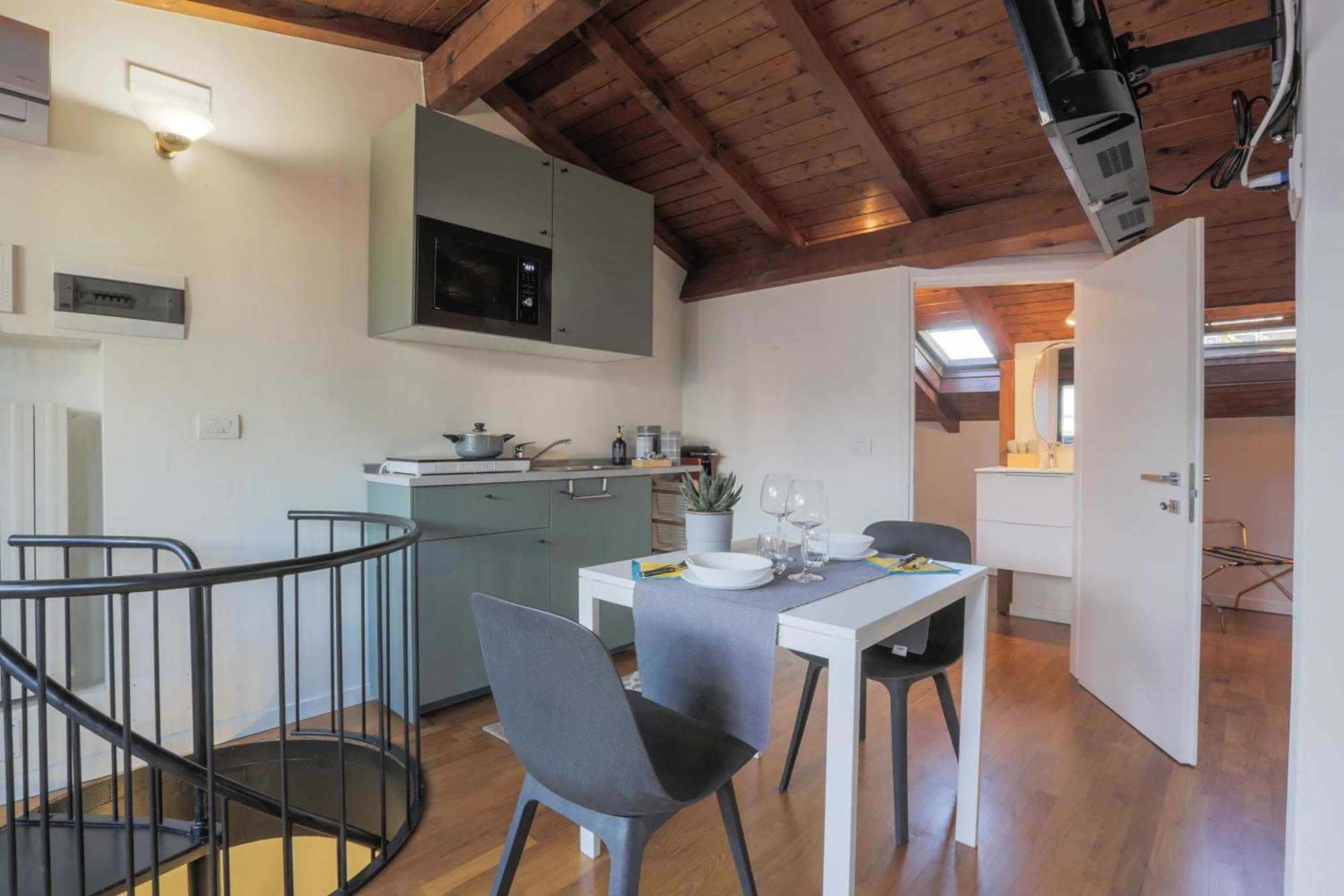 Fiera Milano-City Life Free Parking Villa Anglia' S Bridge Exterior photo